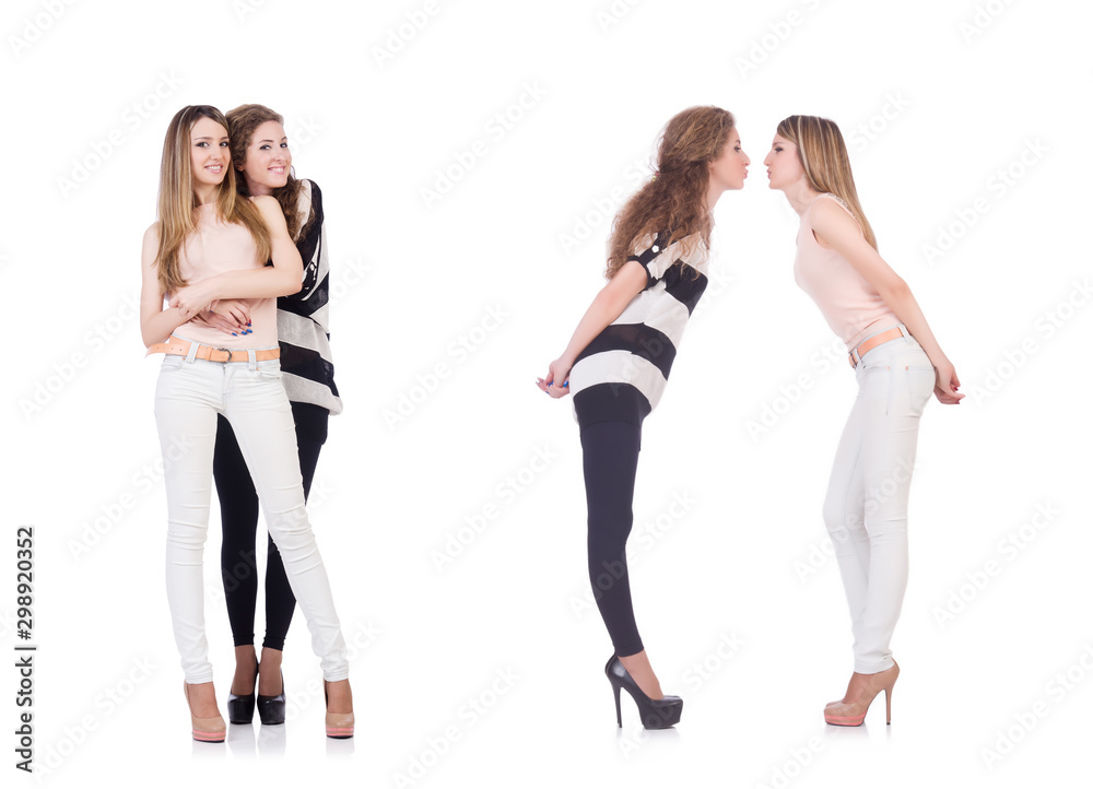 Fototapeta premium Dwie koleżanki na białym tle