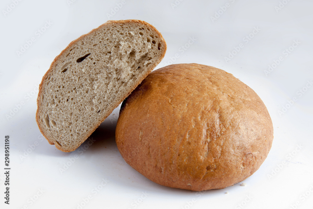 bakery products/black bread/white bread/bagel/bun with poppy seeds/stuffed pie/loaf/sesame seed bun/pita