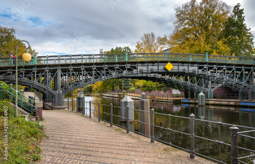 Canvas Print Lichtensteinbruecke im Berliner Tiergarten