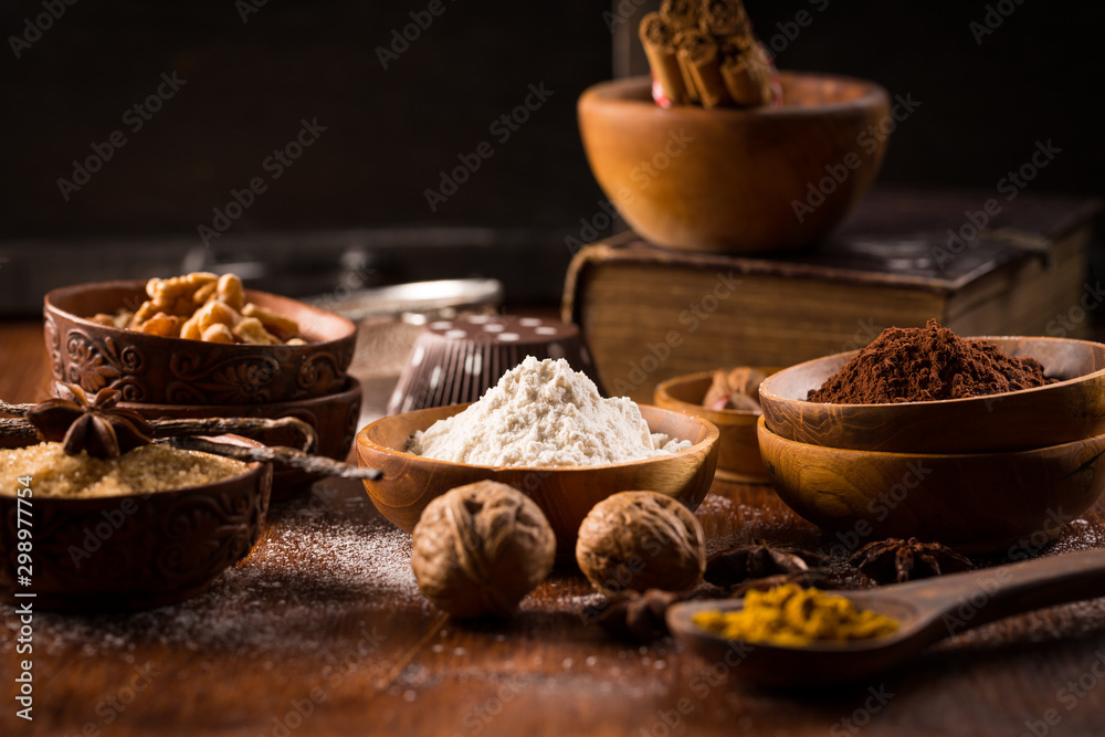 Christmas baking ingredient and spices - obrazy, fototapety, plakaty 