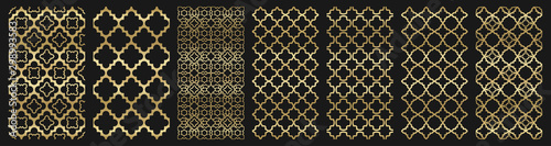 Fényképezés Arabic seamless pattern with golden islamic ornament pack on black background