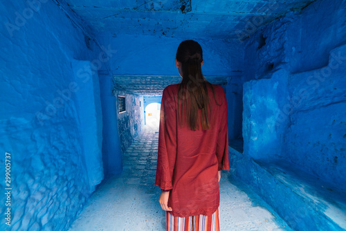 tourist in the blue city of morocco © nelen.ru