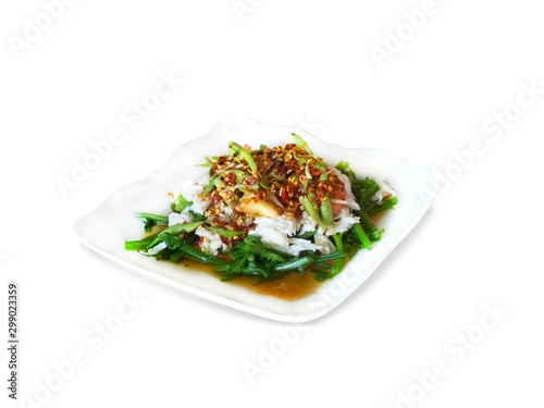 THAI LONG BEANS SALAD WITH CRAB MEAT ON A WHITE BACKGROUND,WITH CLIPPING PATH