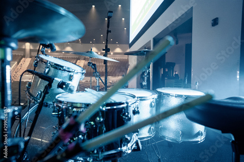 drumsticks and drumset