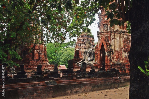 Templo budista de Wat Maha That en Ayutthaya, Tailandia. © AngelLuis