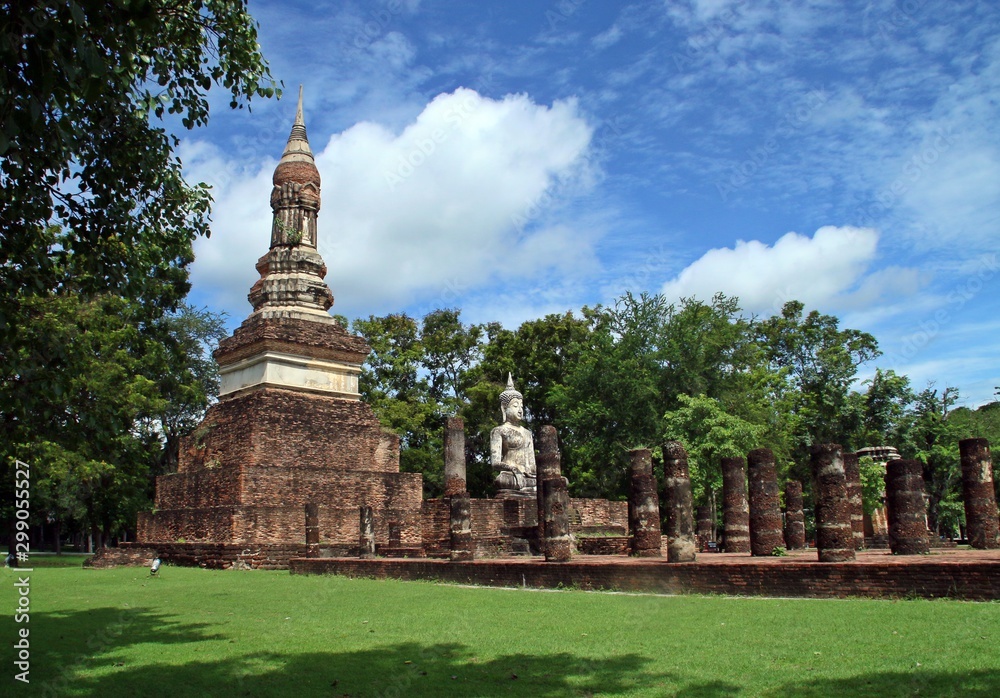Parque histórico de Sukhothai, Tailandia.