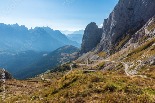 Fotografie Valley of the Piave, Calvi refuge on the slopes of Mount Peralba