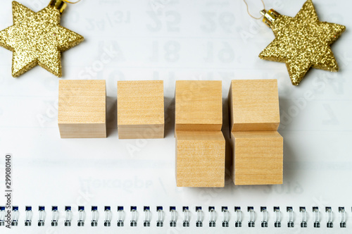 деревянные кубики с пустым пространством, заготовка для дизайна календаря