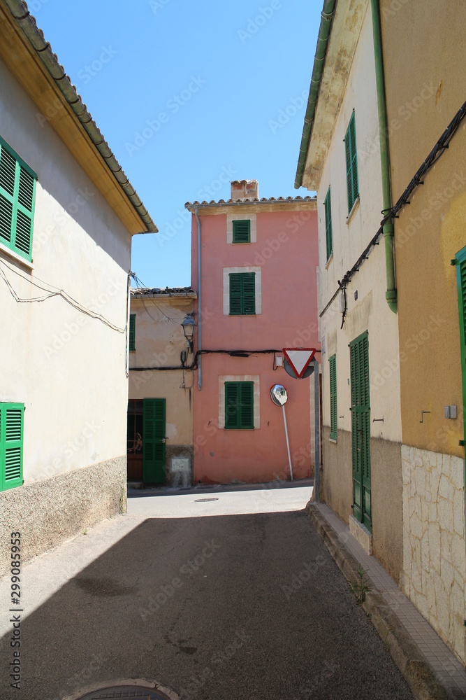 Lane in centre of Alcudia, Mallorca, Spain