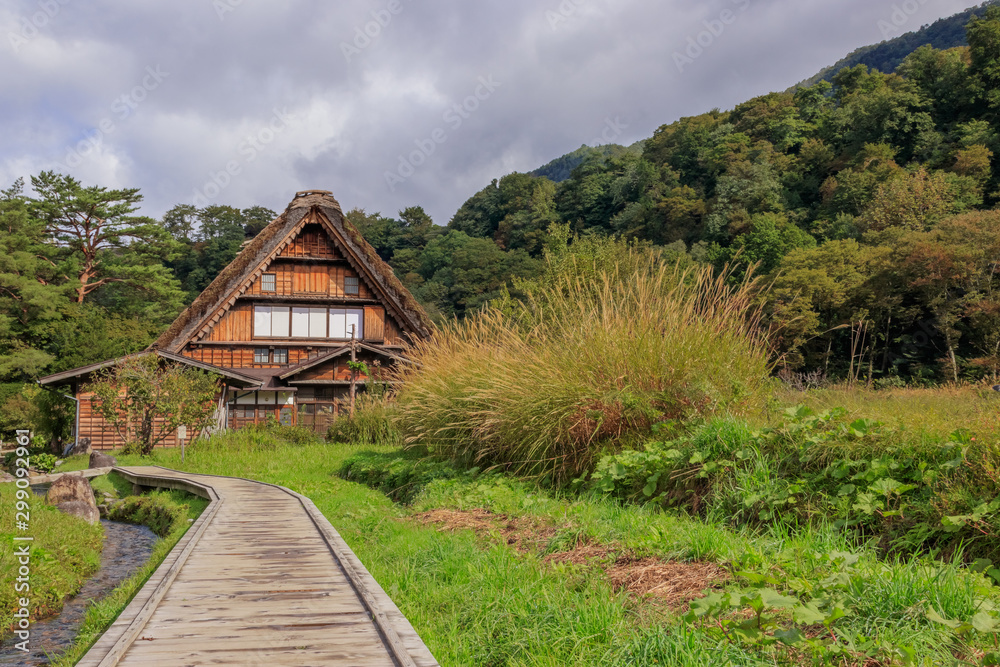 秋の白川郷 岐阜県白川村 Shirakawa-go in autumn Gifu Shirakawa village 秋の白川郷 岐阜県白川村 Shirakawa-go in autumn Gifu Shirakawa village