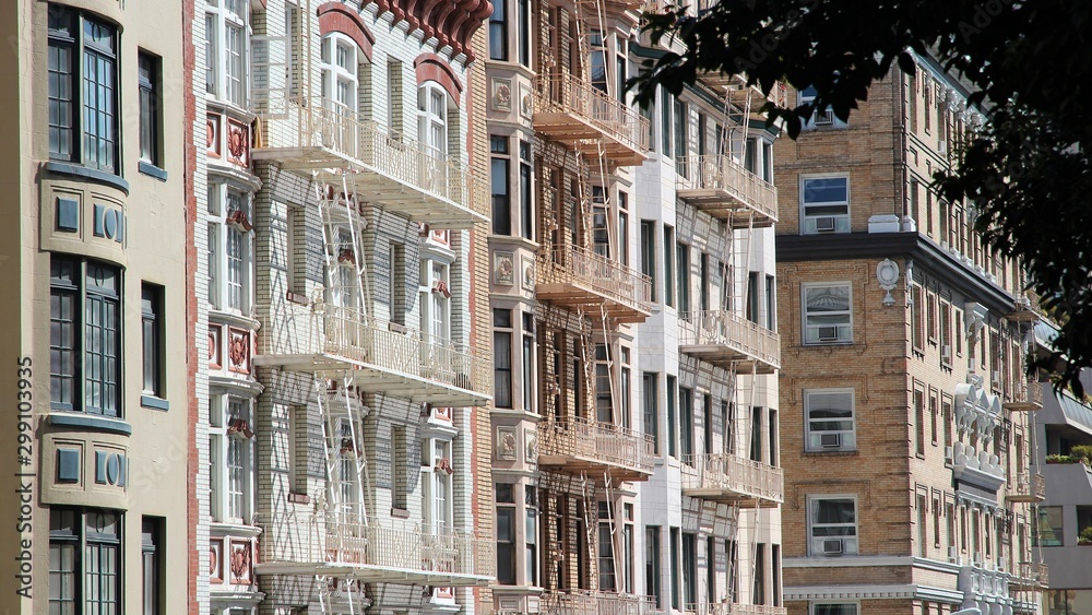 Fototapeta premium San Francisco architecture - Nob Hill