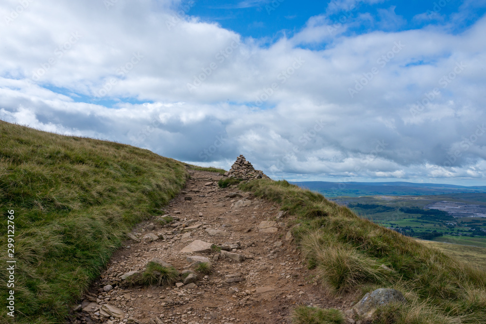 Hiking trail to climb the highest mountain in Great Britain Yorkshire