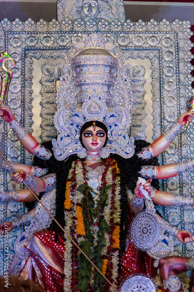 Obraz premium Goddess Durga idol during the navratri/durga puja celebration in India