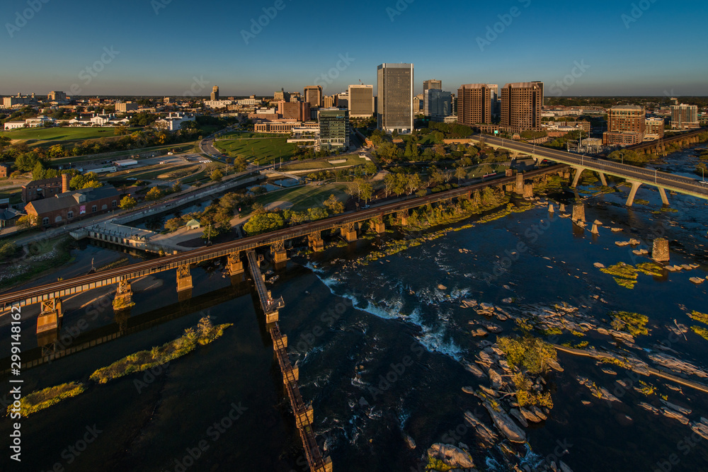 Fototapeta premium Richmond VA Downtown Skyline