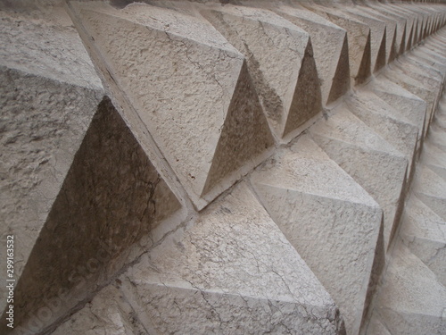 Pyramid concrete wall pattern