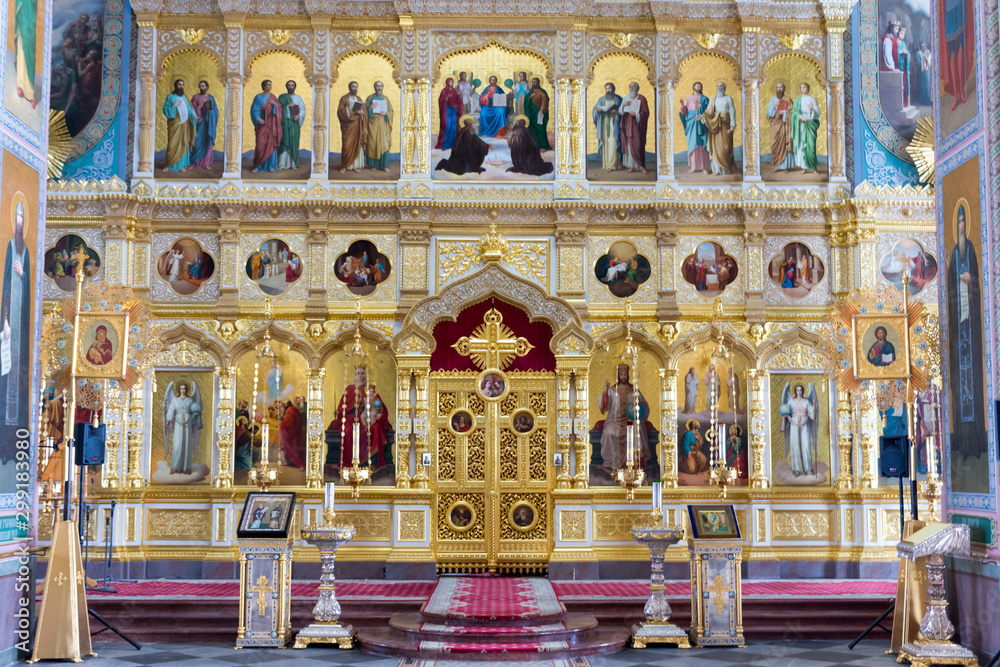 Iconostasis of the upper hall of the Transfiguration Cathedral of the Valaam monastery