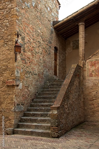 Fototapeta Naklejka Na Ścianę i Meble -  Rustic Stone Stairway in Tuscany