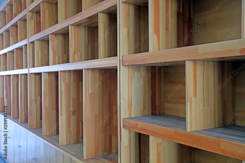 Wooden shelf features Wooden shelf features