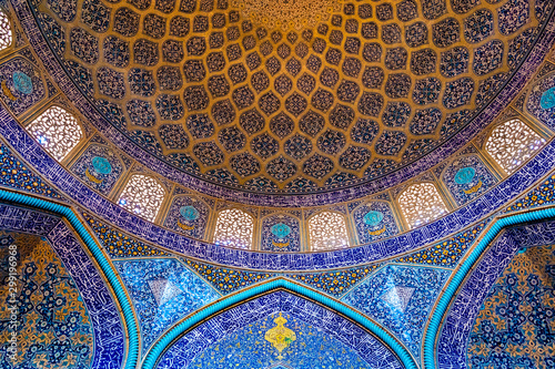 Mosque Cheikh Lotfallah of Isfahan - Iran