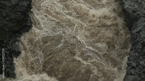 Río en Ecuador, agua.