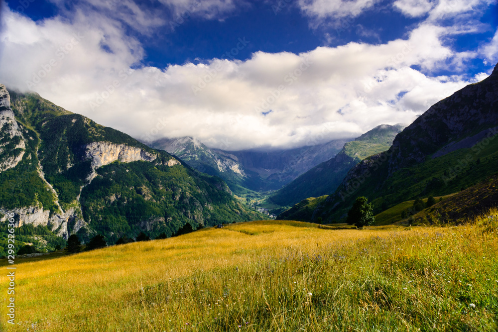 Panoramic view of the cirque de Gavarnie by a summer day
