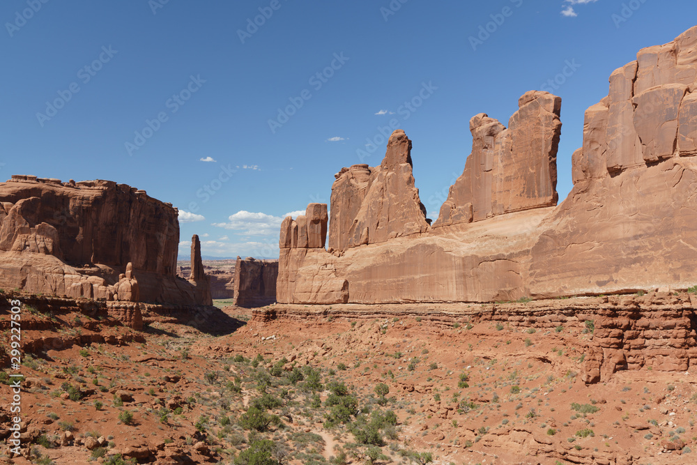 Fototapeta premium アーチーズ国立公園 ユタ州 岩