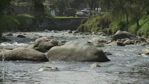Río que cruza Cuenca