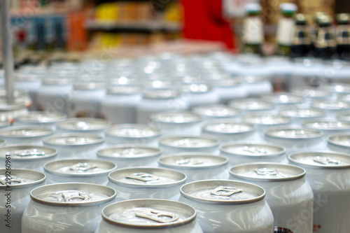 Fototapeta Naklejka Na Ścianę i Meble -  Top view. Aluminum cans in the market Cover alumiunum cans. Aluminum cans.