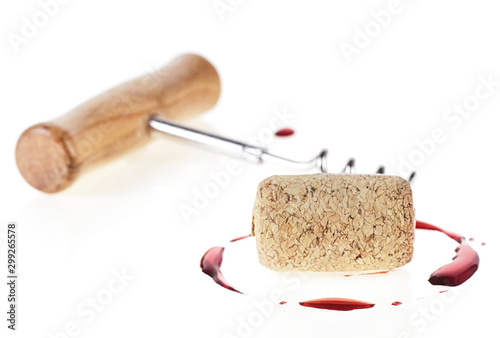 Fotografi Wine stain, cork and corkscrew isolated on white background