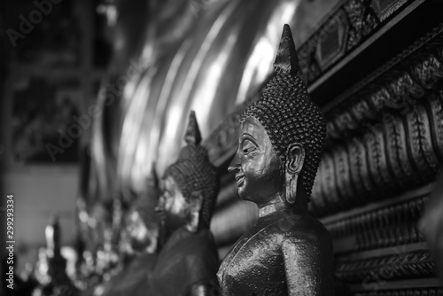 Canvas Print Golden statue of buddha in temple, Thailand