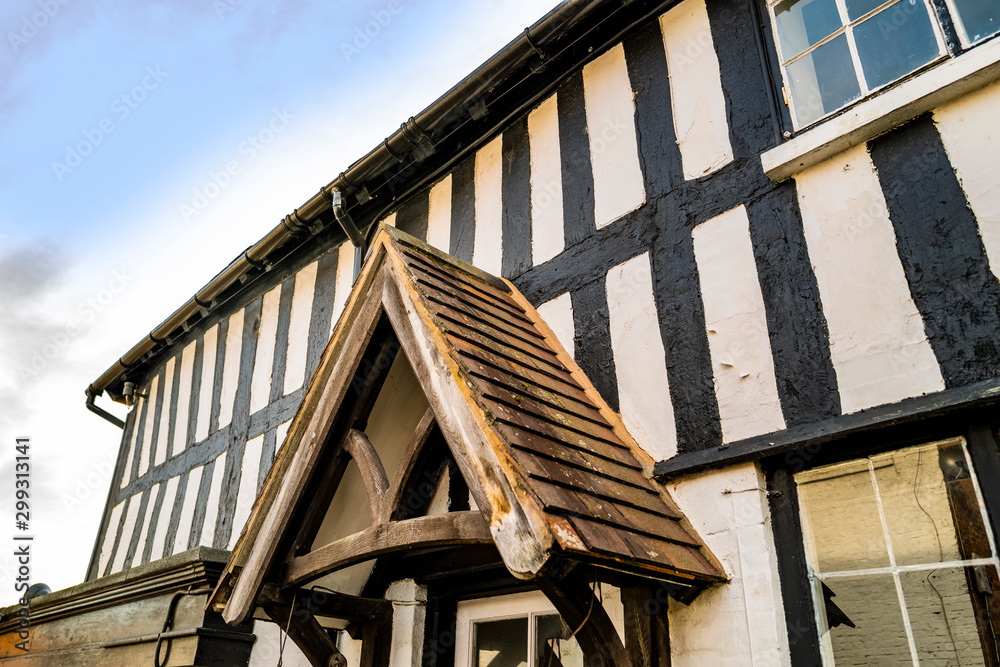 old half timbered houses alvechurch village worcestershire england uk old half timbered houses alvechurch village worcestershire england uk