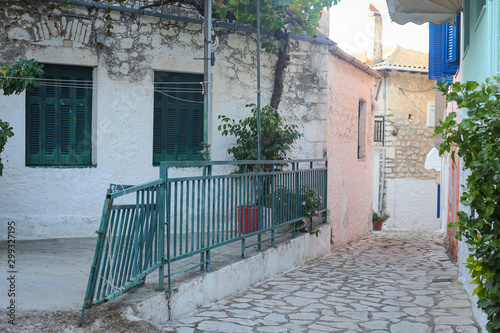 Fototapeta Naklejka Na Ścianę i Meble -  Beautiful streets and cafes of Greece