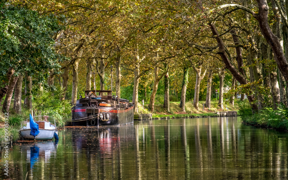 the canal du midi in autumn near Toulouse
