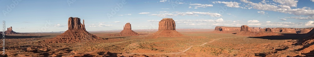 Monument Valley Panoramic - obrazy, fototapety, plakaty 