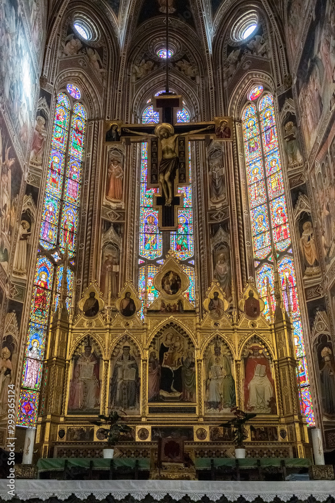 FLORENCE, TUSCANY/ITALY - OCTOBER 19 : Golden altar in Santa Croce Church in Florence on October 19, 2019