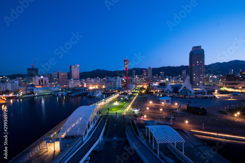 Enjoy peaceful atmosphere in beautiful Kobe harbor, Japan
