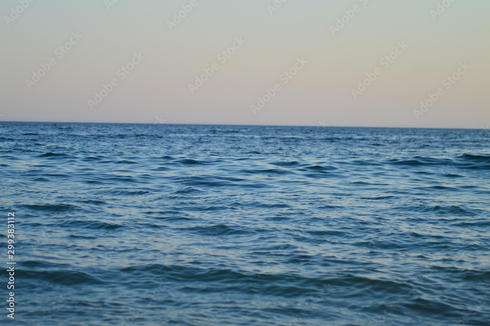 Obraz premium sea waves on the beach