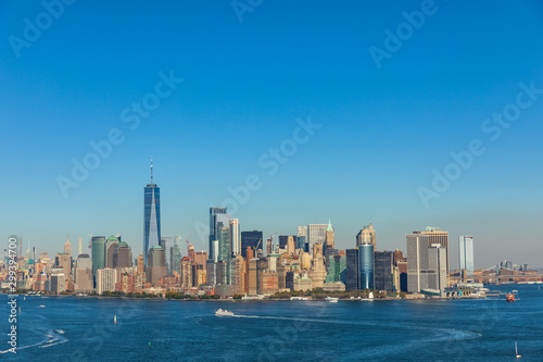 Widok z lotu ptaka na panoramę Nowego Jorku z helikoptera.