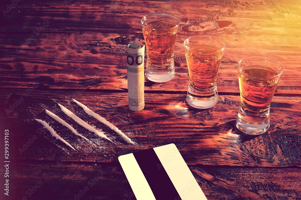 Drugs and alcohol on table. - obrazy, fototapety, plakaty 