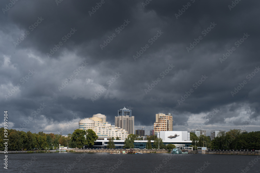 Naklejka premium Storm clouds, Ekaterinburg, Екатеринбург