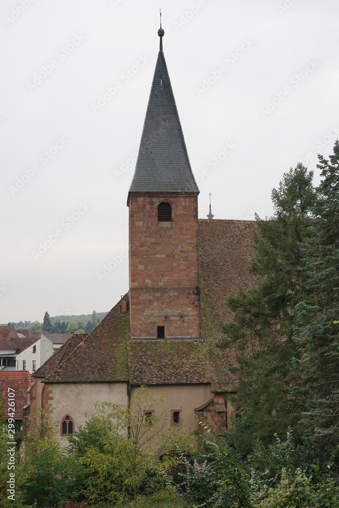 Die historische Johanniskirche von Wissembourg Die historische Johanniskirche von Wissembourg