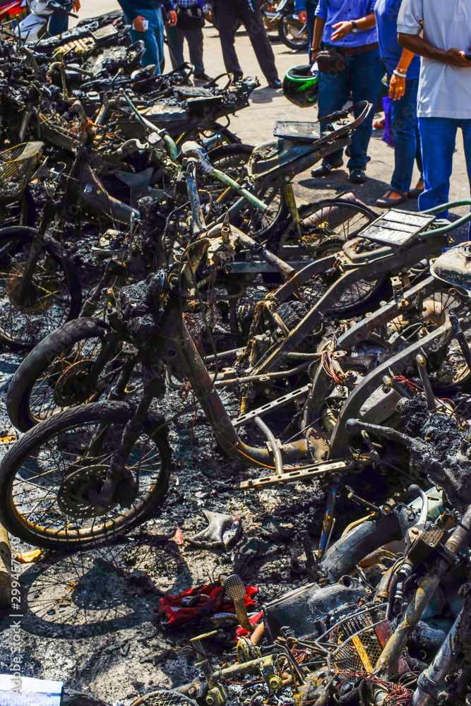 Obraz premium Motorcycle was burned from the arsonist of the terrorists