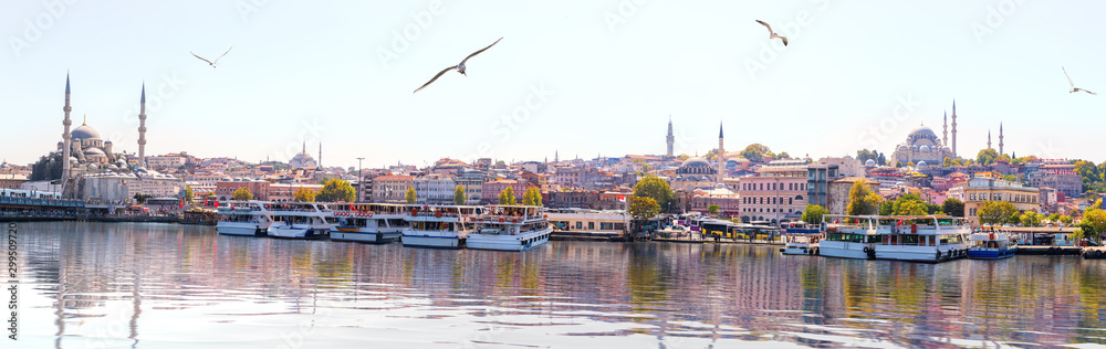 Eminonu Mosques, beautiful panorama of Istanbul, Turkey