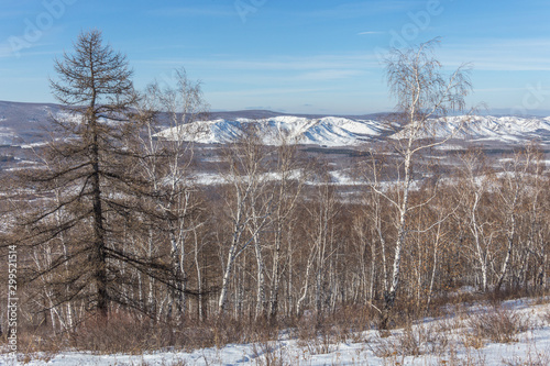 The view from the mountain Austau on the mountain range Nurali, South Ural, Bashkortostan, Russia © Anton Buymov