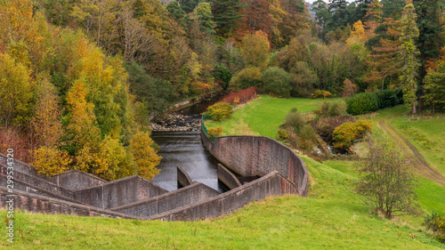 Tableau sur toile Autumn landscape at the Bohernabreena Waterworks, upper reservoir spillway in Dublin, Ireland
