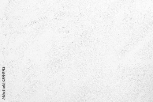 Fotografia White wall texture rough background abstract concrete floor or Old cement grunge background with white empty