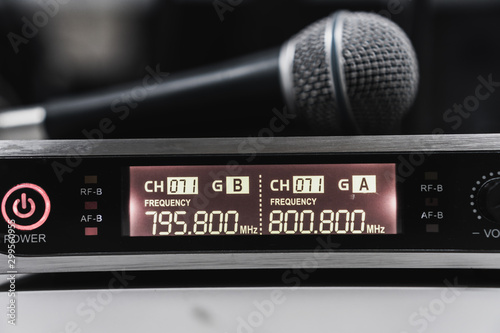 Billede på lærred Microphone for speaker speech with digits radio frequency transceiver or transmi