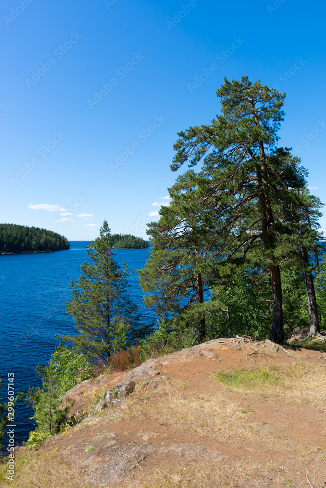 Obraz premium Coast of the island of Valaam on Ladoga lake