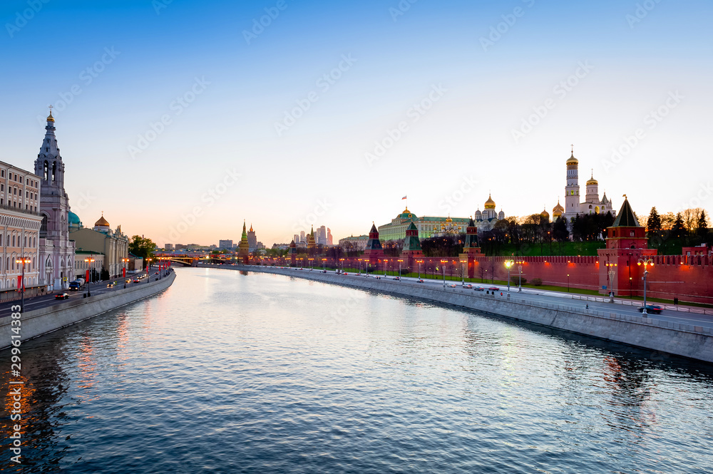 kremlin and river in moscow