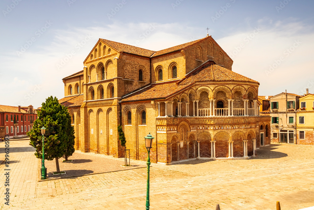 Fototapeta premium amazing beautiful ancient church during sunset with a nice sky on a background